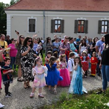 Balul Personajelor din Povești
