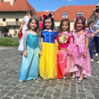 Balul Personajelor din Povești